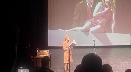 Átadták az idei ESzínház Fesztivál díjait – Ladányi Júlia kapta a legjobb női főszereplő díját