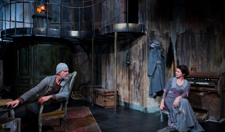 Play Strindberg