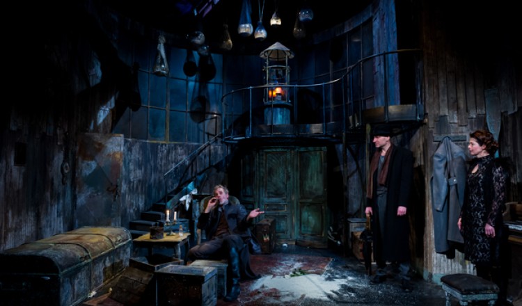 Play Strindberg